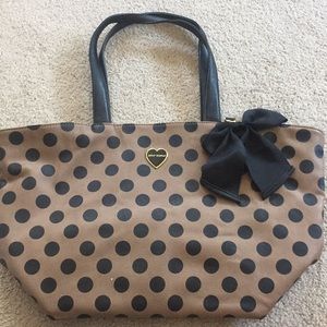 Bessey Johnson Purse